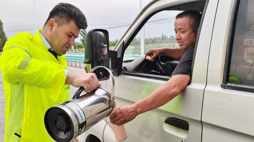 1751011358735068.jpg 1.jpg